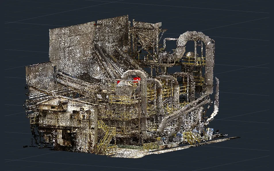 Perspectiva da nuvem de pontos colorida (RGB) mostrando equipamentos, dutos e estruturas existentes
